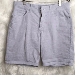 Rider by Lee Mid rise shorts